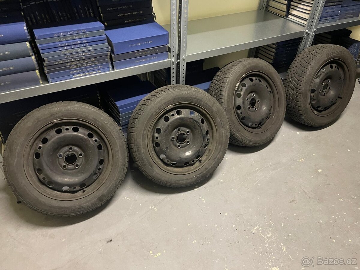Plechové disky 15" včetně zimních pneu - 6