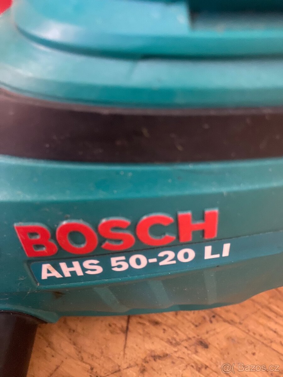 BOSCH nůžky na plot - 6