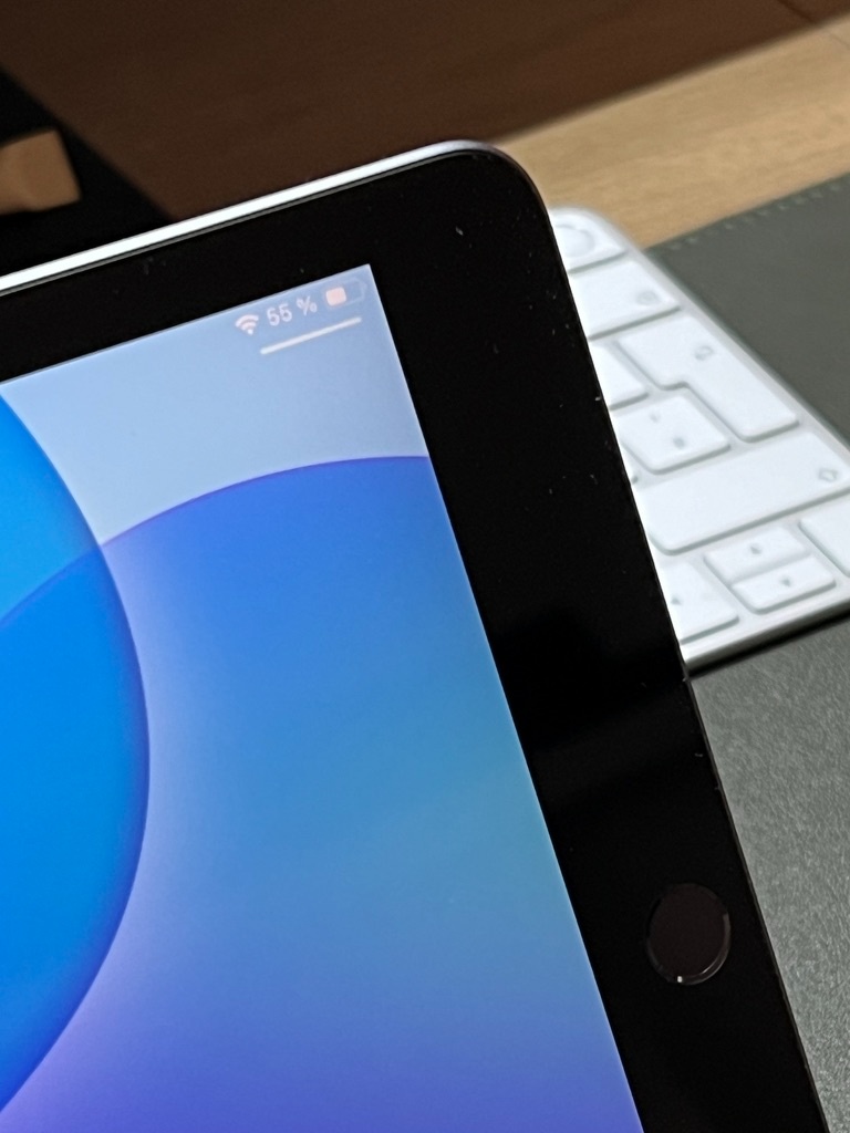 ZÁRUKA iPad 7th 10.2" 32GB + Folio Keyboard - 6