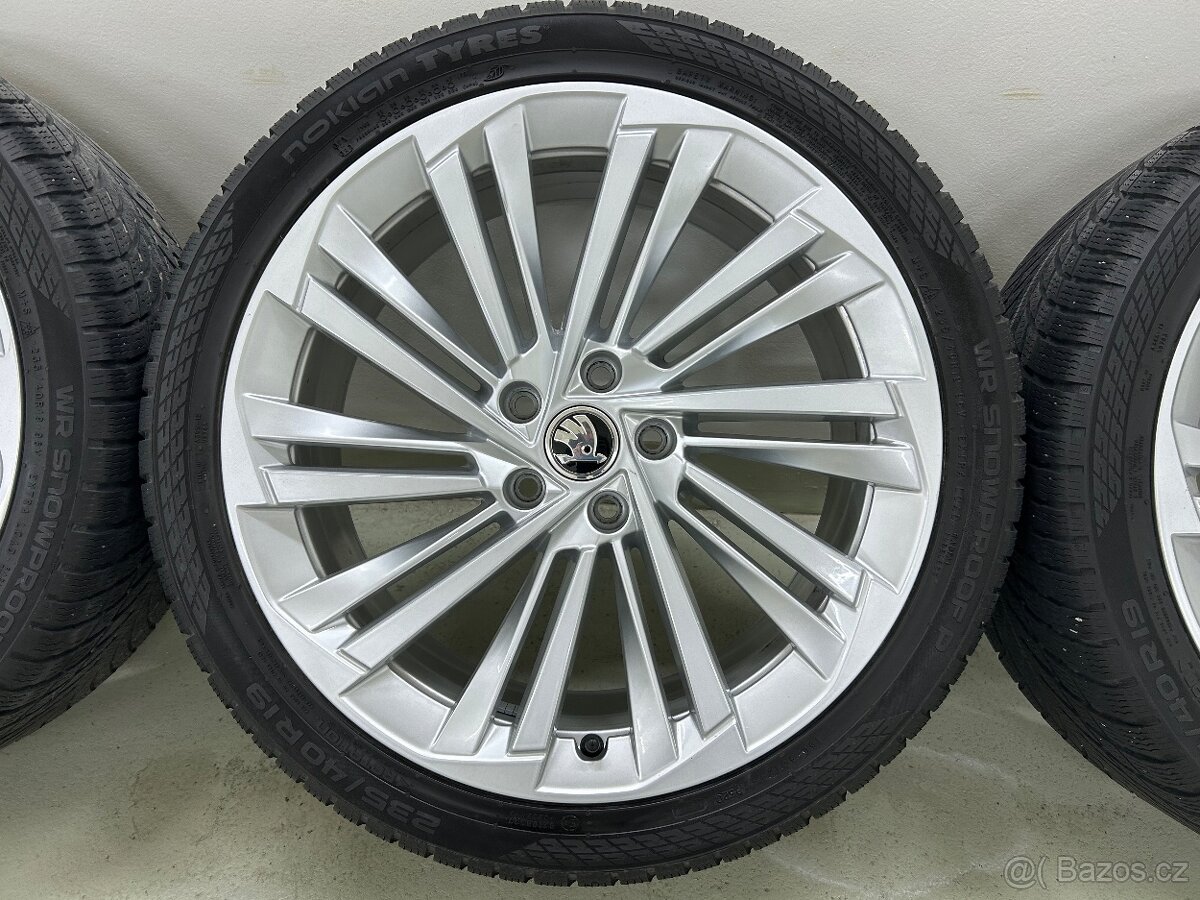 zimní originál sada Škoda Superb IV Varitate 19" 5x112 - 6