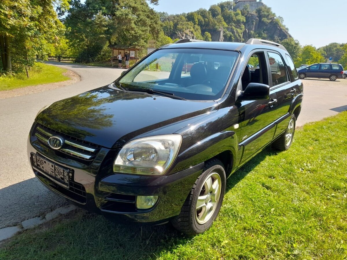 Kia sportage 2.0 CRDI 4X4 NOVÁ STK TAŽNÉ ZAŘÍZENÍ 2xKlič - 6