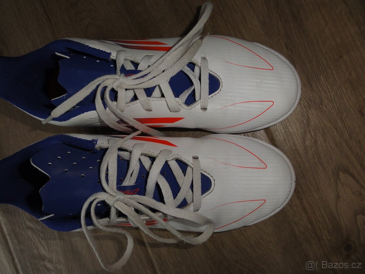 Futsalové kopačky Kipsta vel. 36 a sálovky Adidas vel. 35.5 - 6