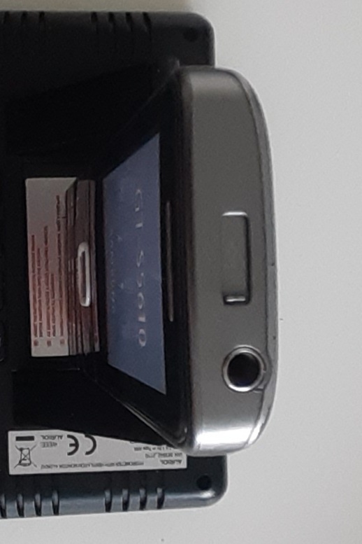 Samsung GT-S5610 - 6