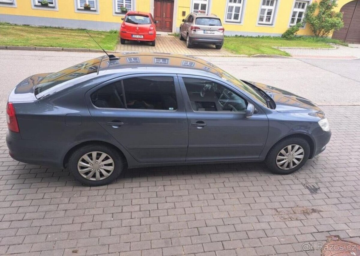 Škoda Octavia 1,4 TSI benzín manuál 90 kw - 6
