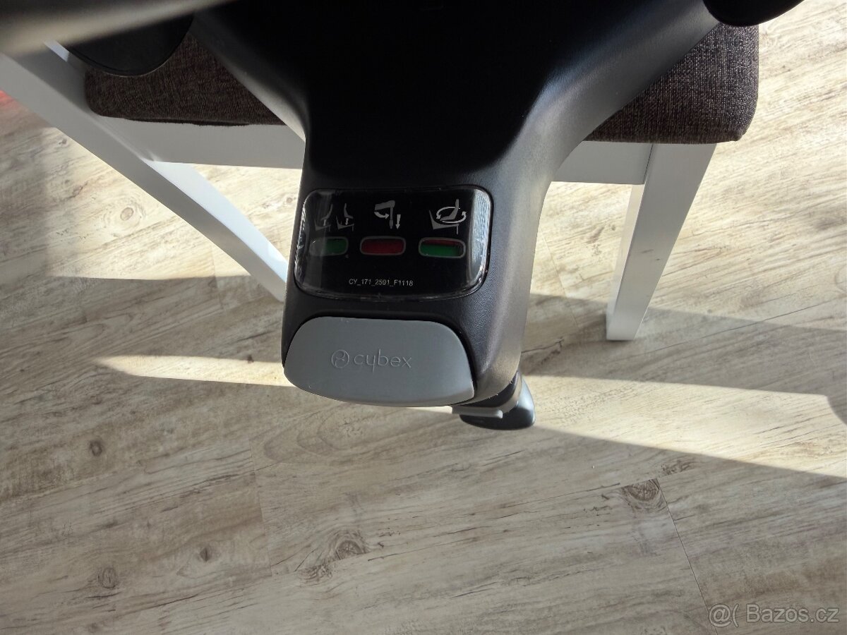 Cybex CLOUD Z I-SIZE + základna Base Z - 6