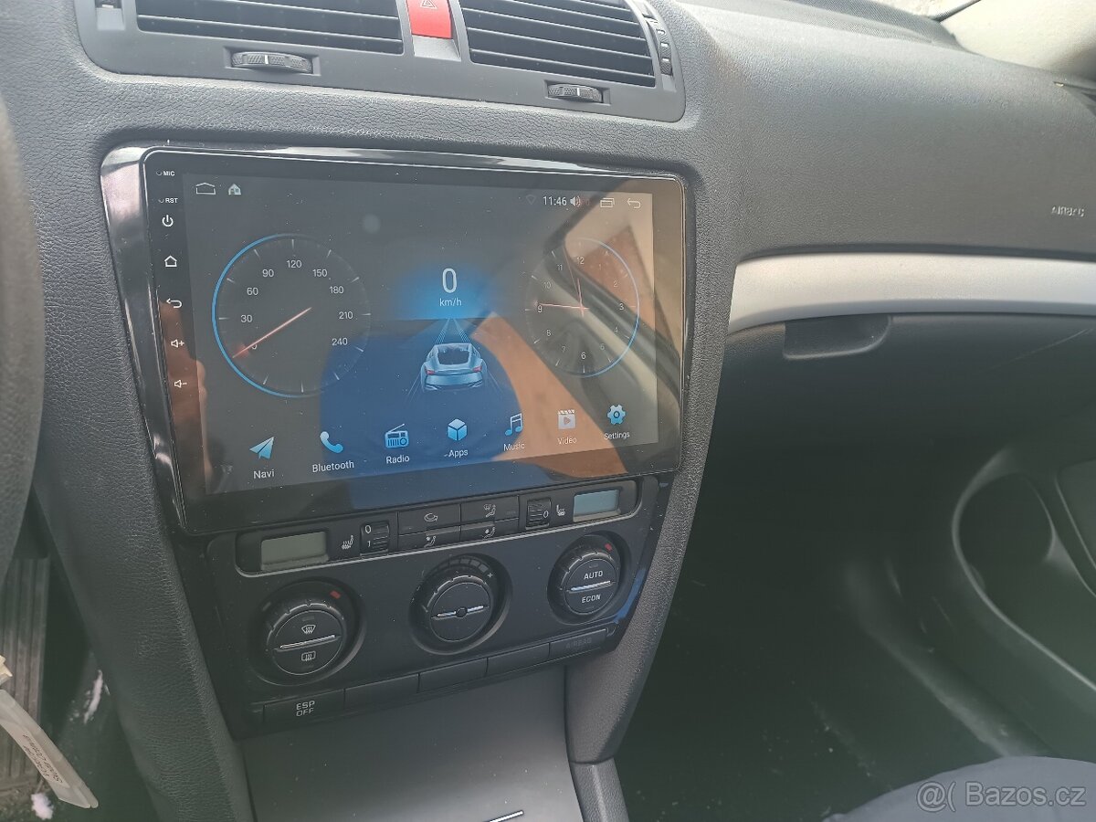 Škoda Octavia 2 díly - 6