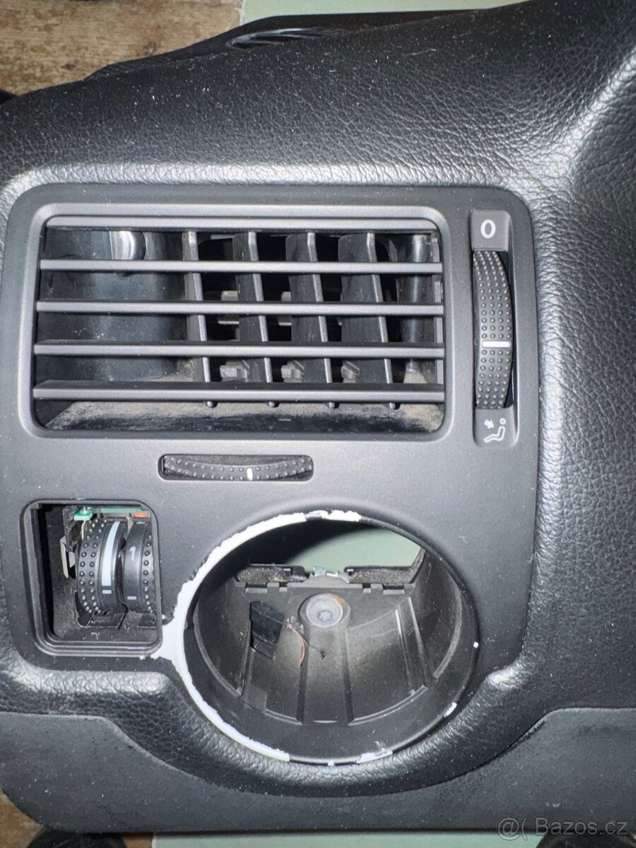 Výdechy topení Golf 4 - 6