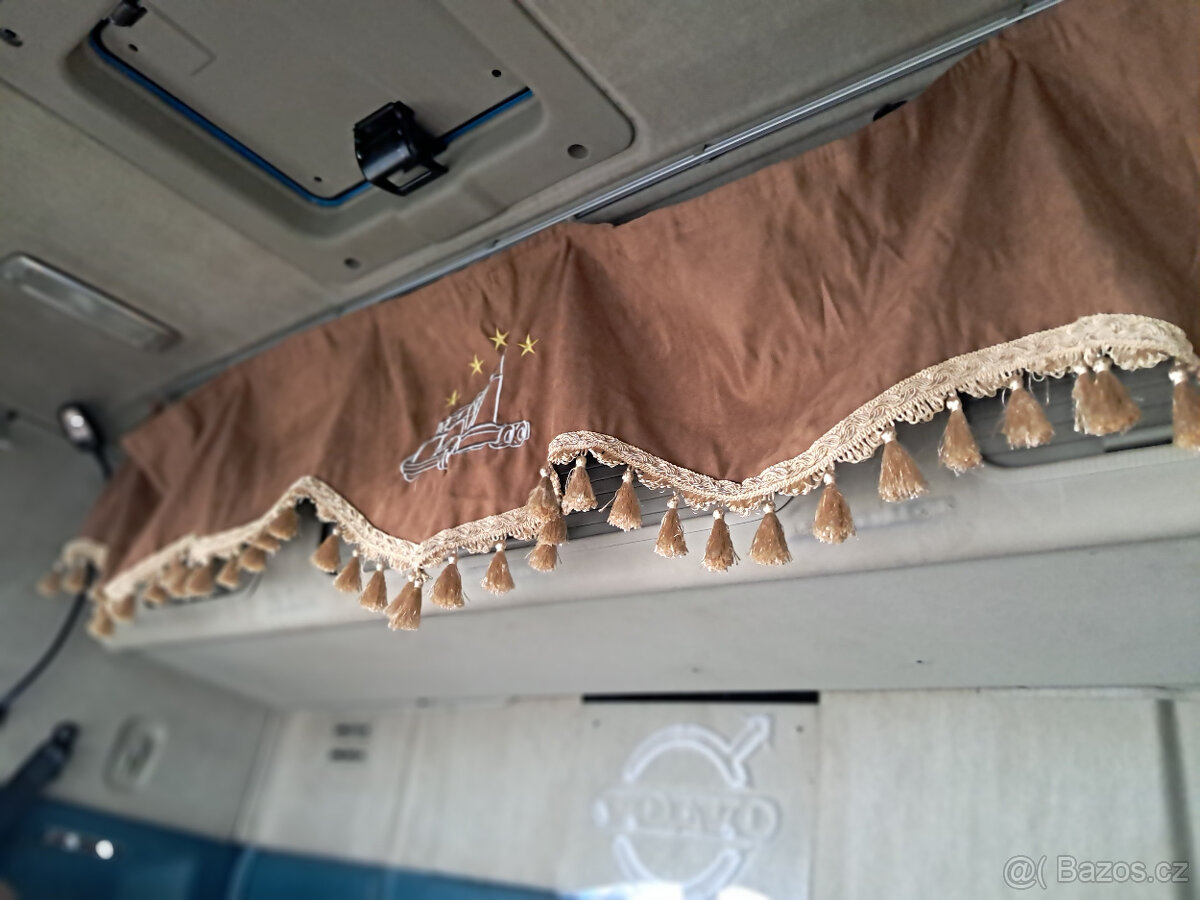 Lesovuz Volvo FMX 6x6 - 6