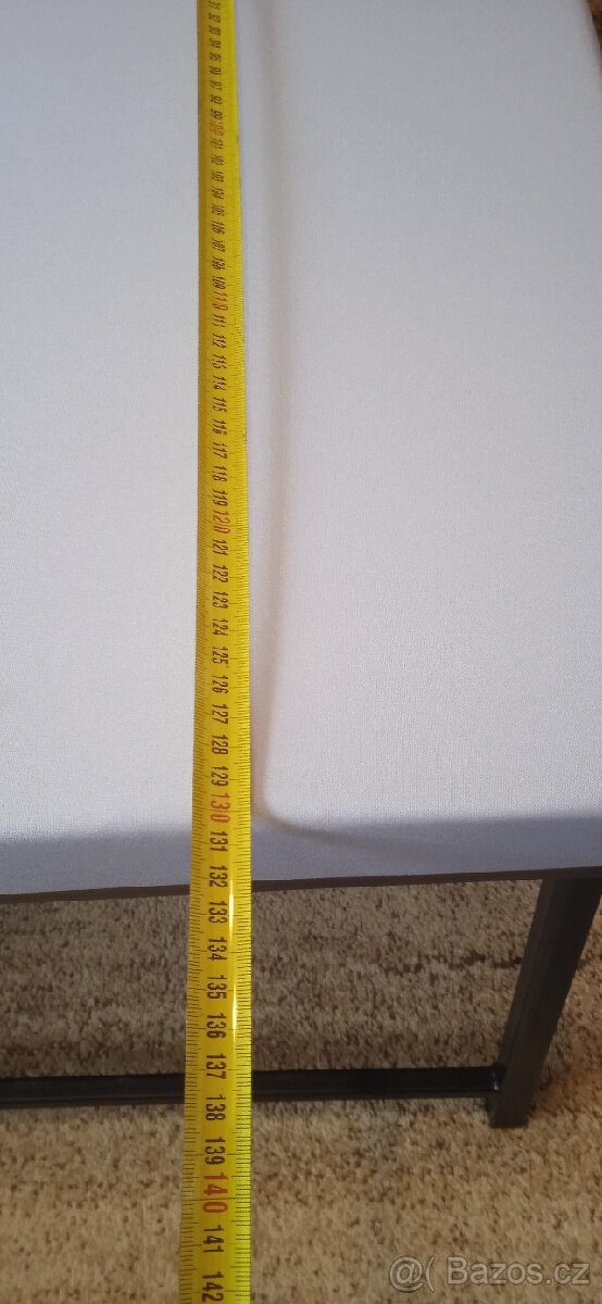 Spací část pohovky. - 6