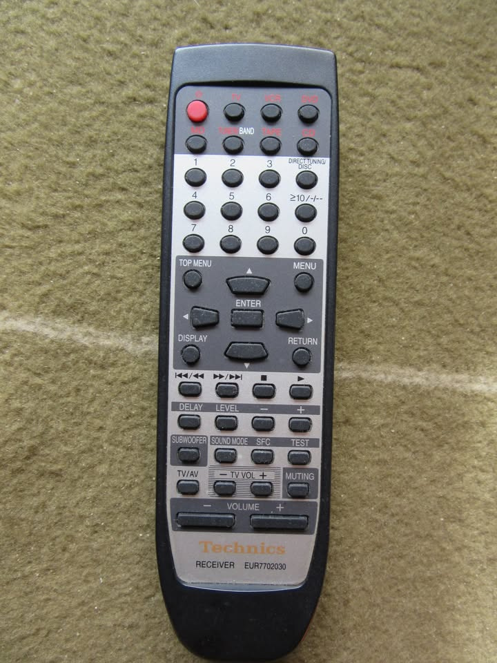 TECHNICS SA-DX850 , SBÍRKOVÝ STAV , DÁLKA JAKO NOVÁ - 6