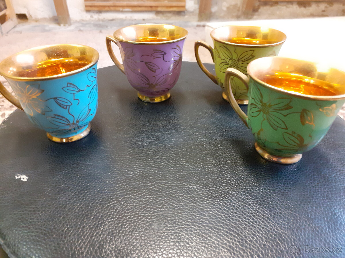 Skleničky, porcelán a keramika - 6