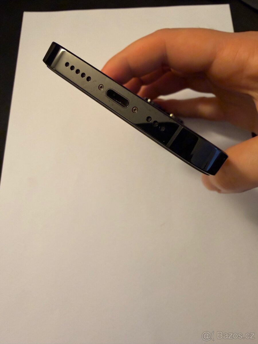 iPhone 14 Pro 256GB Vesmírně černá - 6