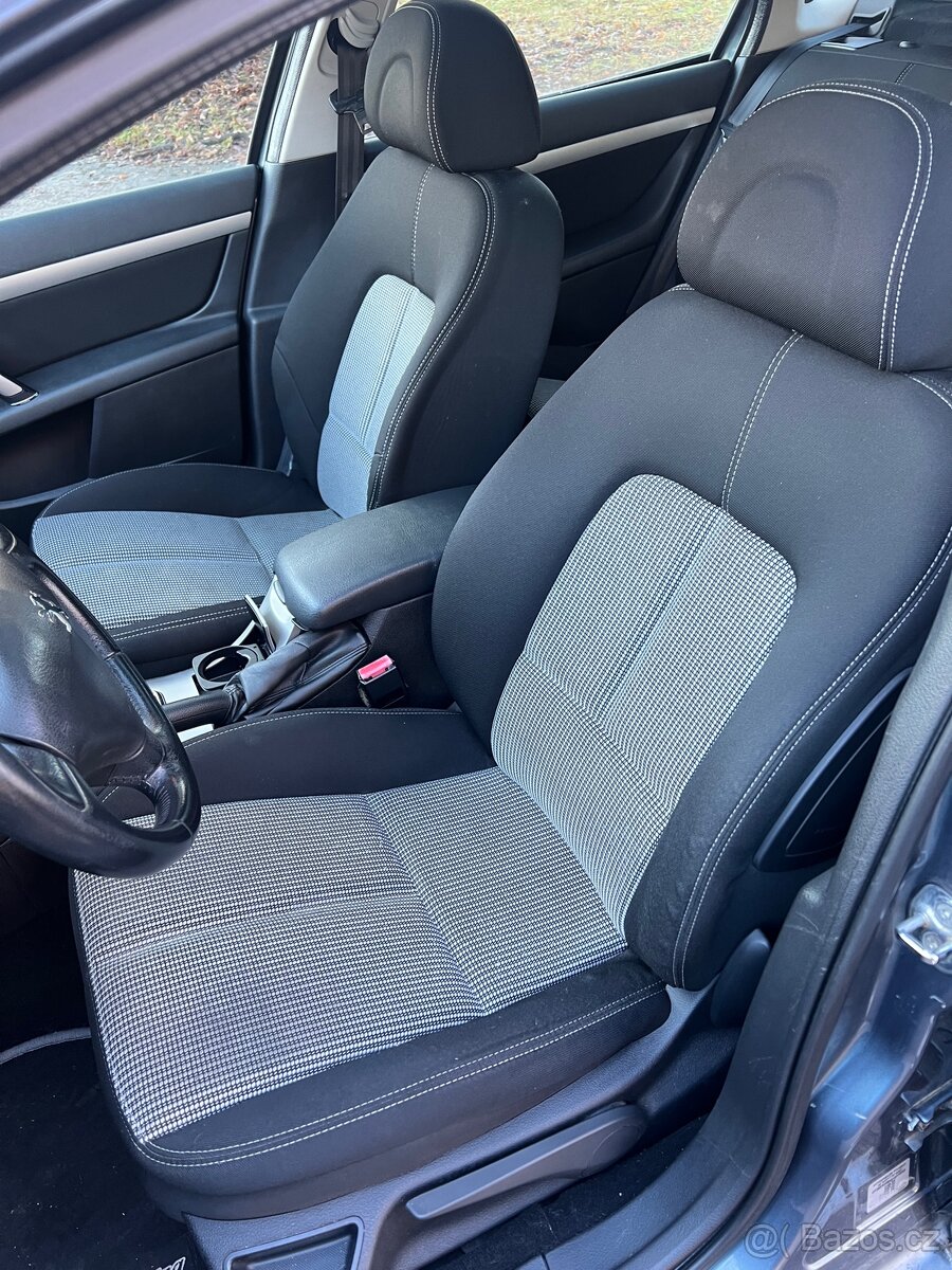 Peugeot 407 2.0HDi - 6