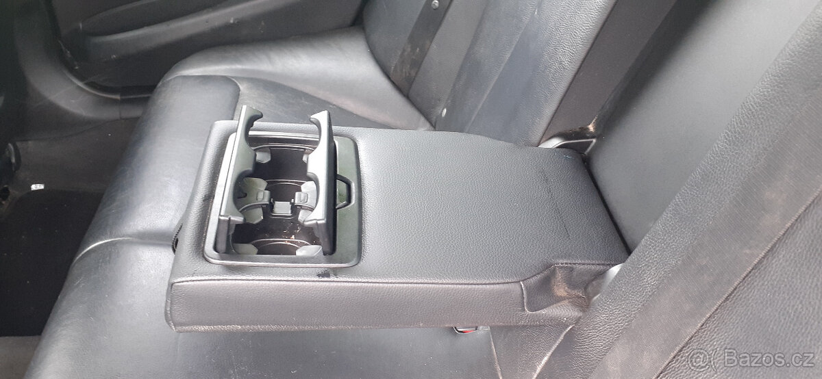 BMW F30 - Černý kožený interiér - 6