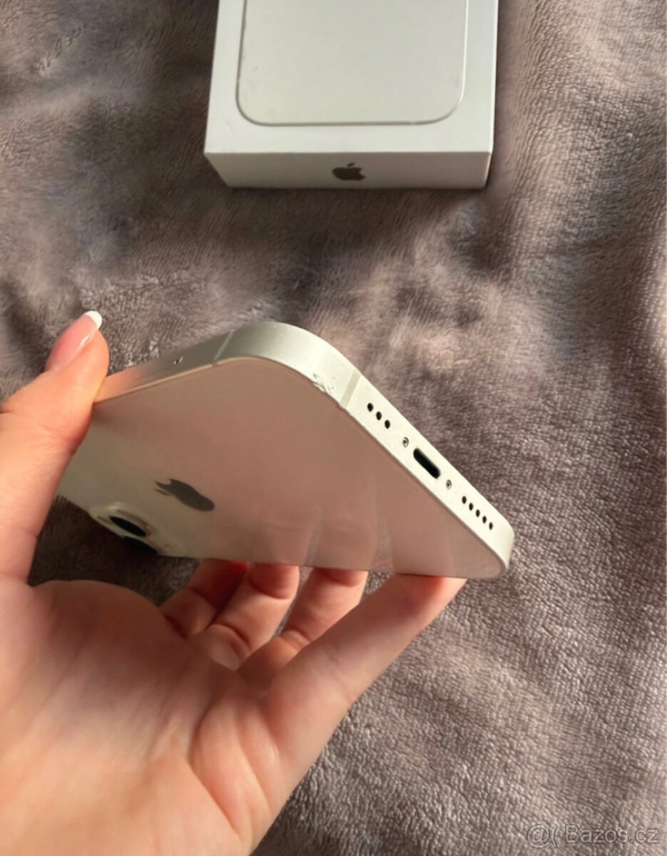 iPhone 13 256GB + Příslušenství - 6