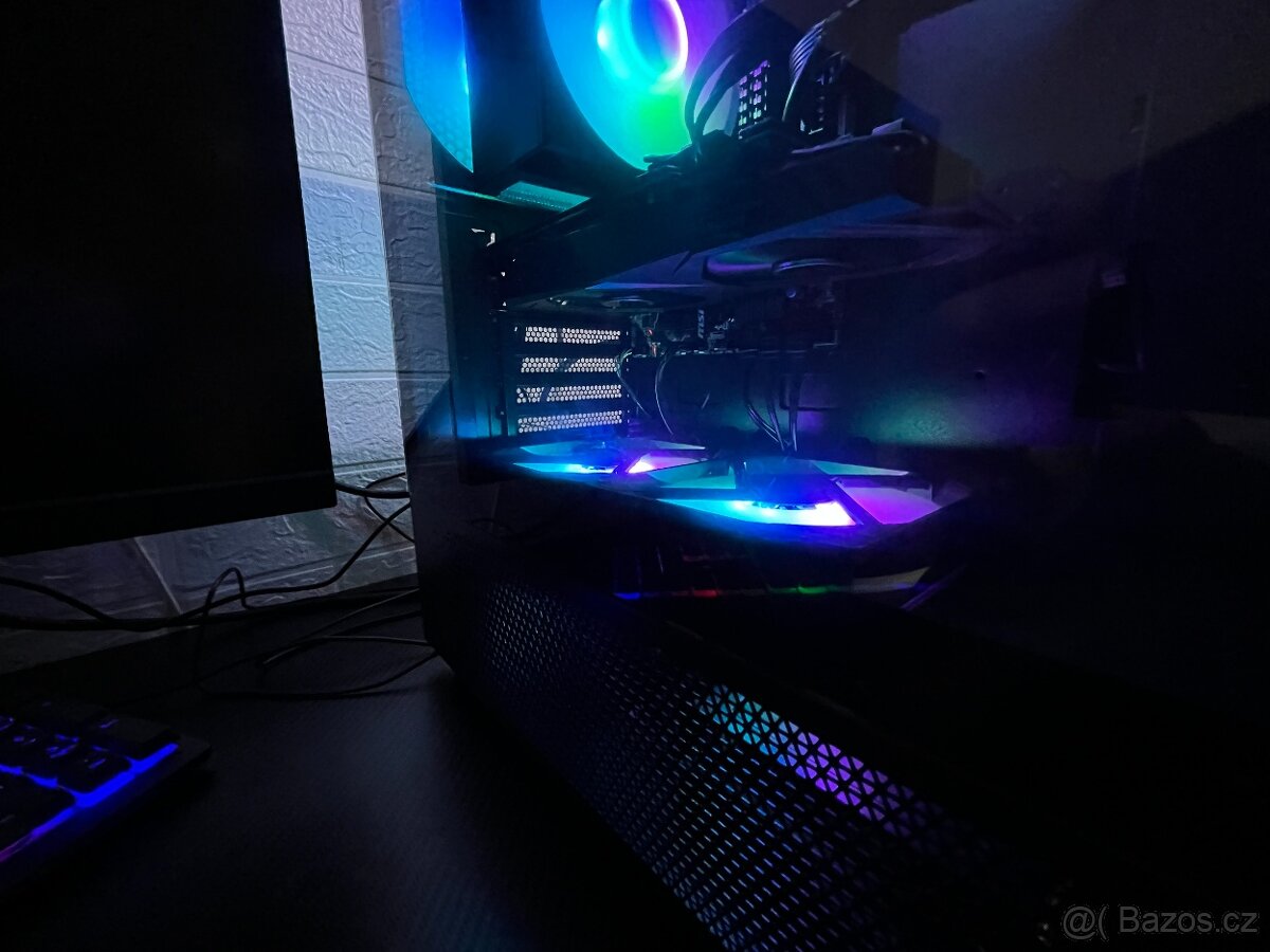 Herní PC--Záruka--Intel i5--RX590 8Gb--SSD--Wi-Fi - 6