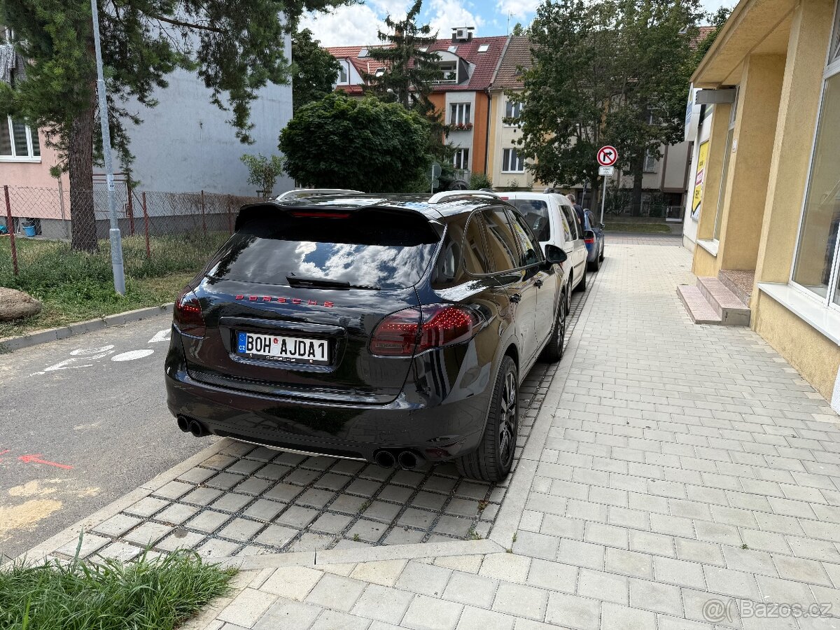 Porsche cayenne - 6