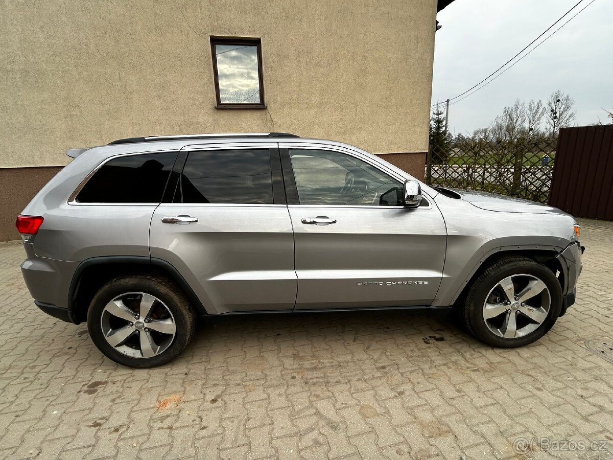 Jeep grand Cherokee WK2 3.6 - 6
