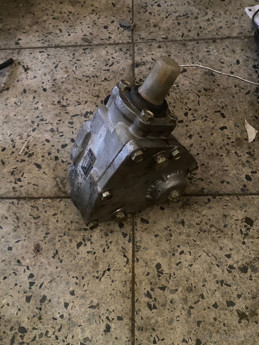 Multicar M25 různé díly. - 6