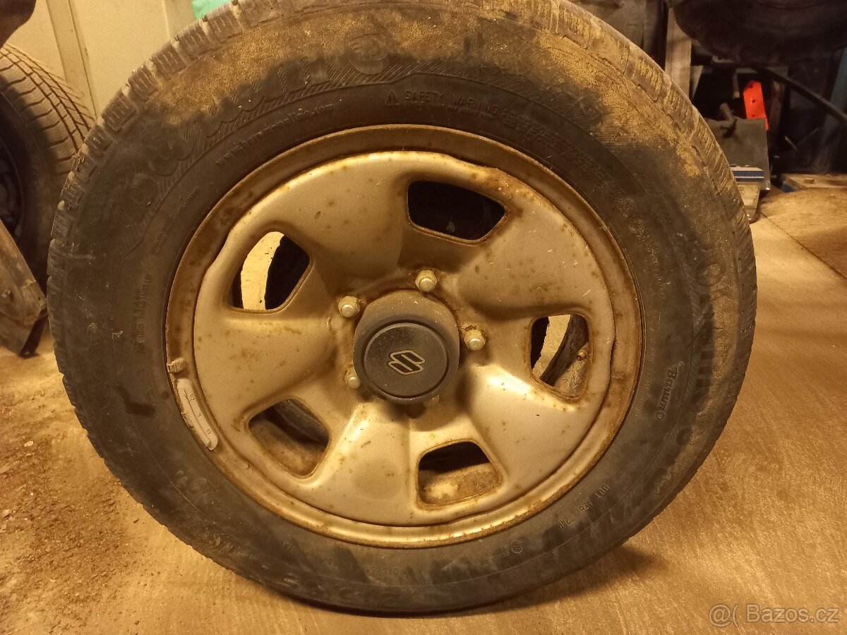 Kola Suzuki Vitara - 6