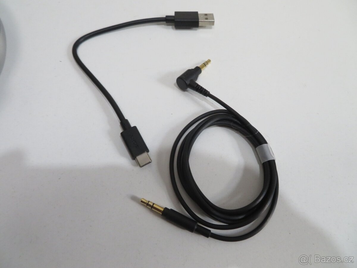 Zánovní bezdrátová sluchátka Sony WH-CH720N - 6