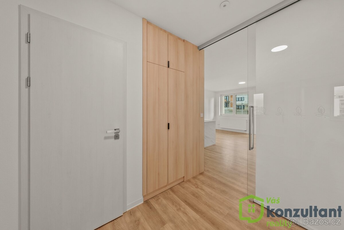 Pronájem bytu 2+kk 58 m² se samostatnou šatnou, Velké Meziří - 6