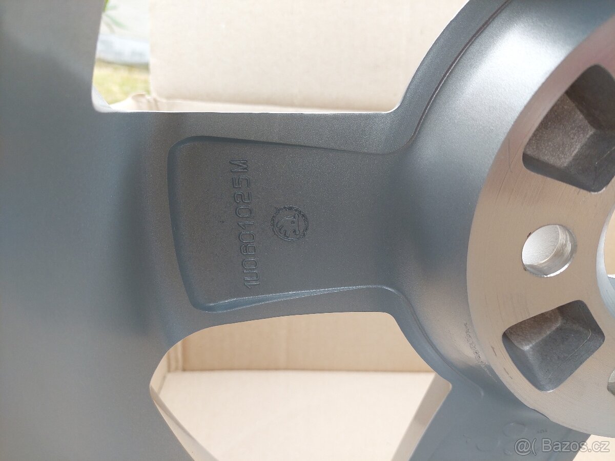 Škoda Octavia 1 nebo Fabia 1 - nové 5x Alu Ride R16, 5X100 - 6