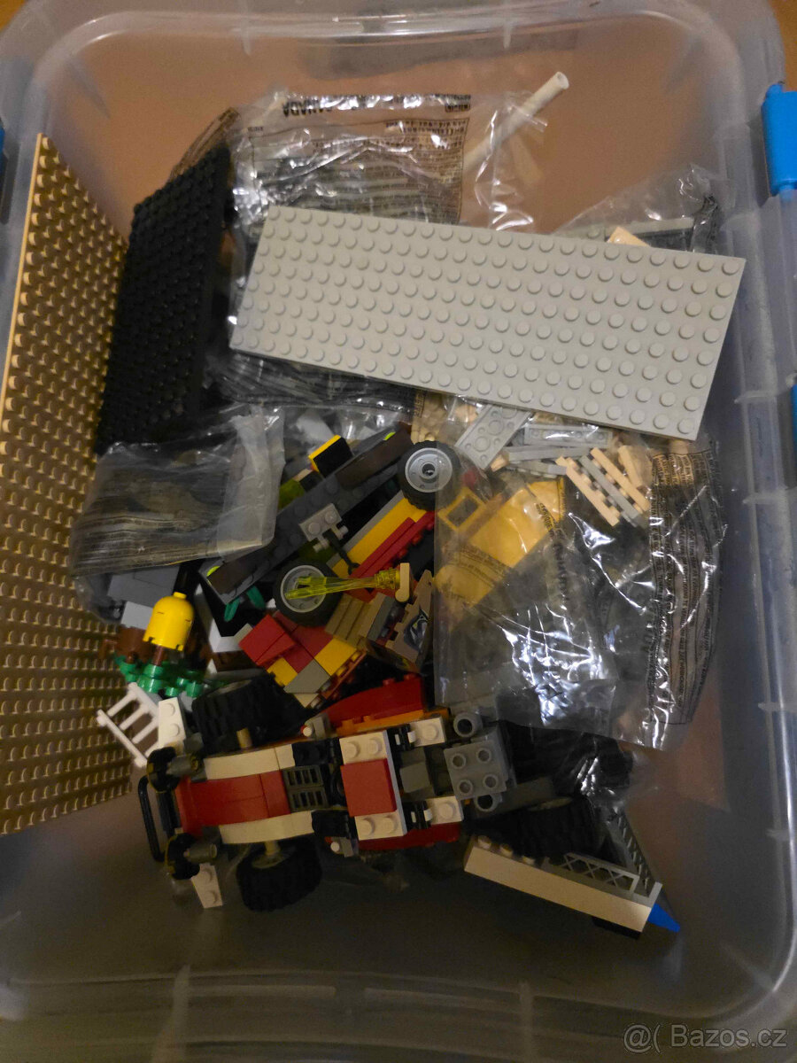 LEGO krabice pomíchané - 6