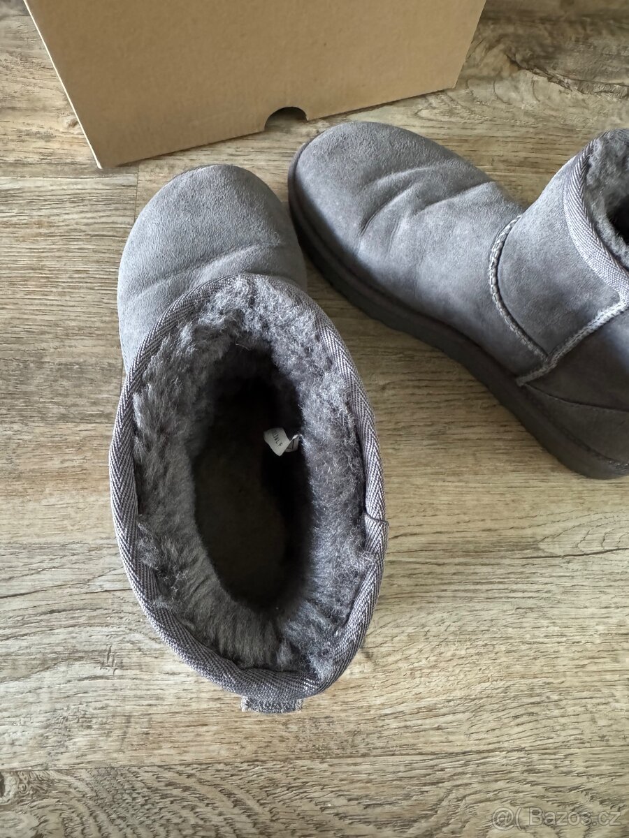 Šedé válenky UGG - 6