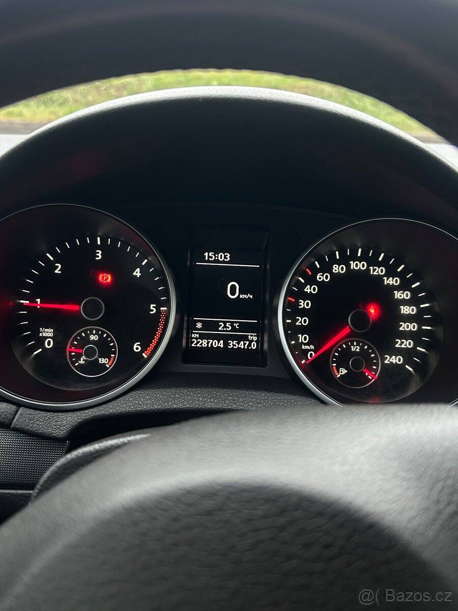 Volkswagen golf 6 1.6 TDI style - 6