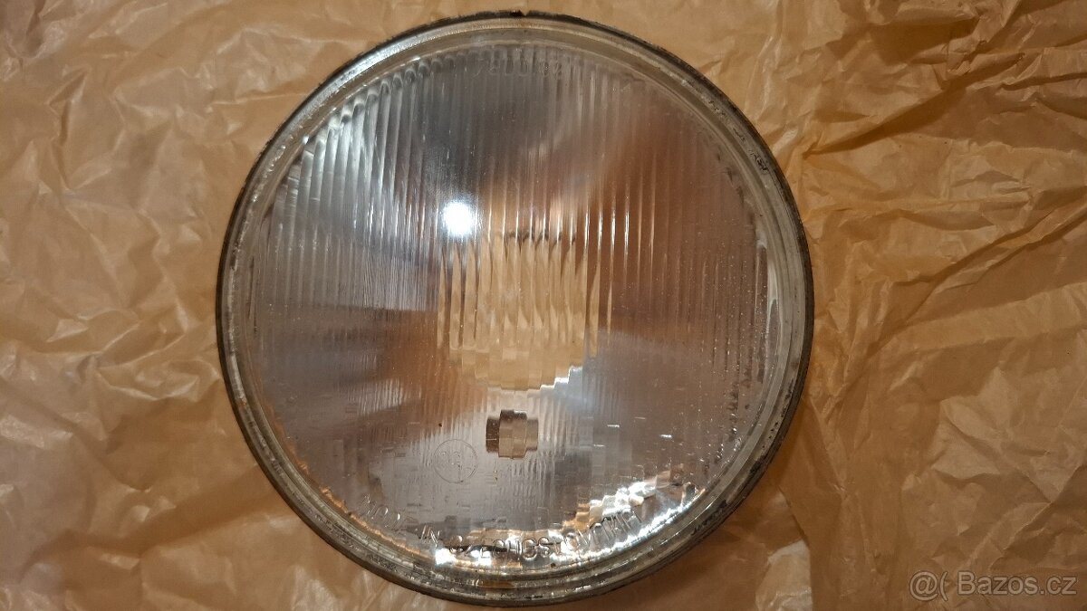 ČZ přední světlo - 6