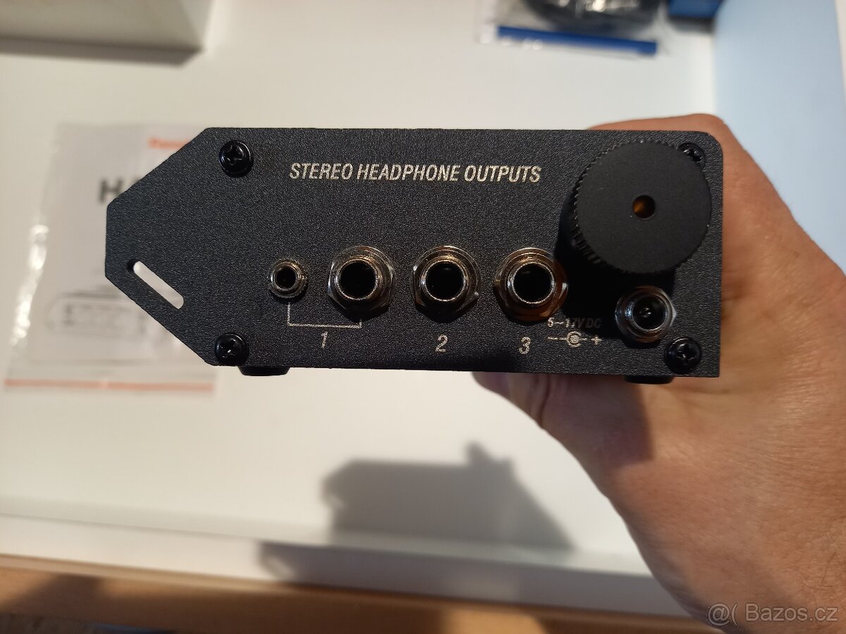 Sluchátkový zesilovač HA3D Superlux - 6