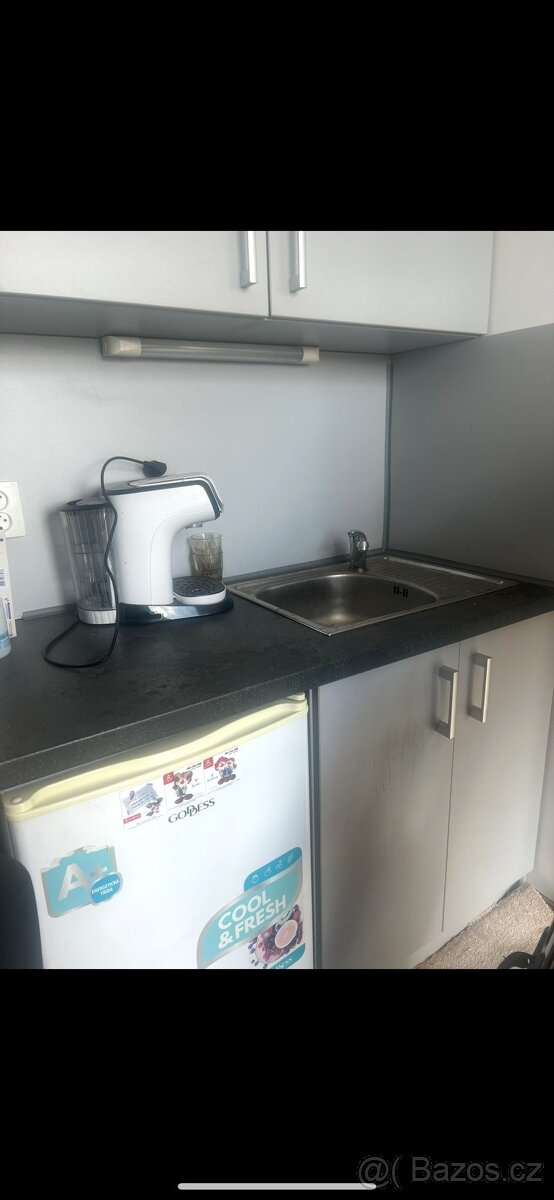 Obytná buňka/kontejner - vč. kuchyňky, koupelny... - 6