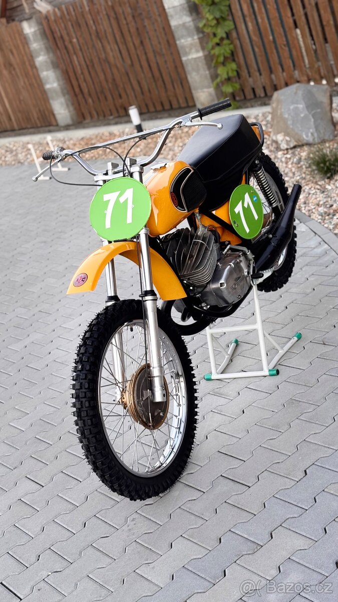 ČZ 250 motokros - 6