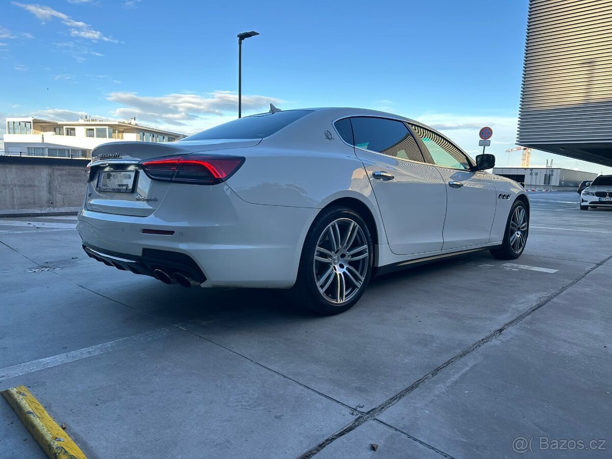 Predám Maserati Quattroporte SQ4 2017 - 6