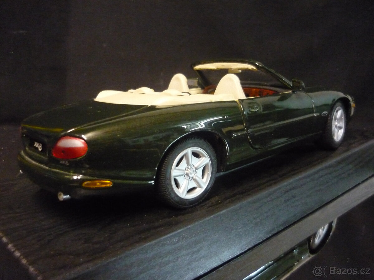 Jaguar XK8 1996 Maisto 1/18 - 6