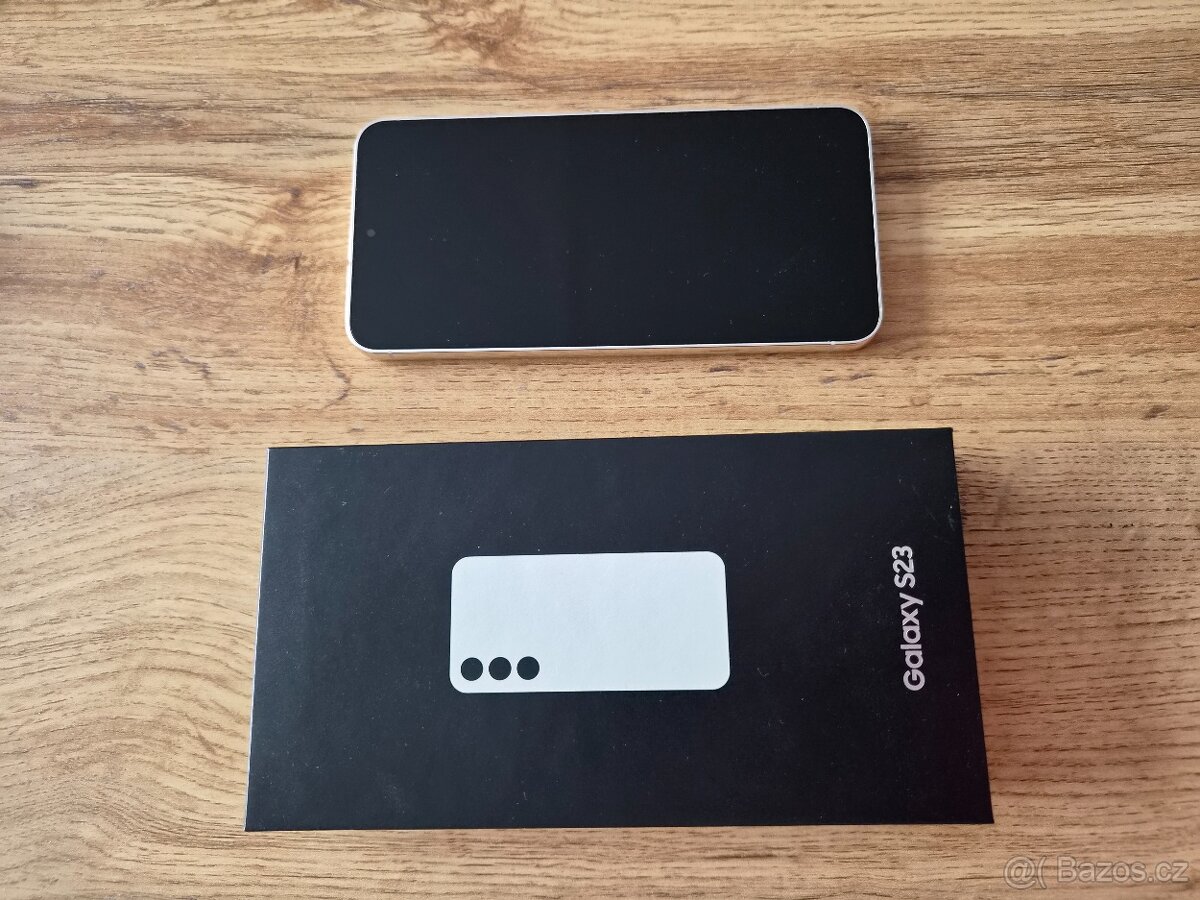 Prodám Samsung Galaxy S23 - 6