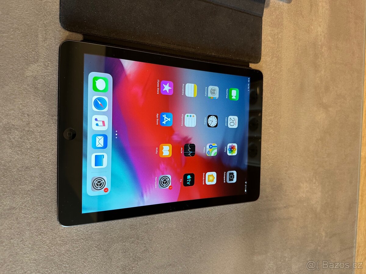 iPad Air 1 generace cellular - 6