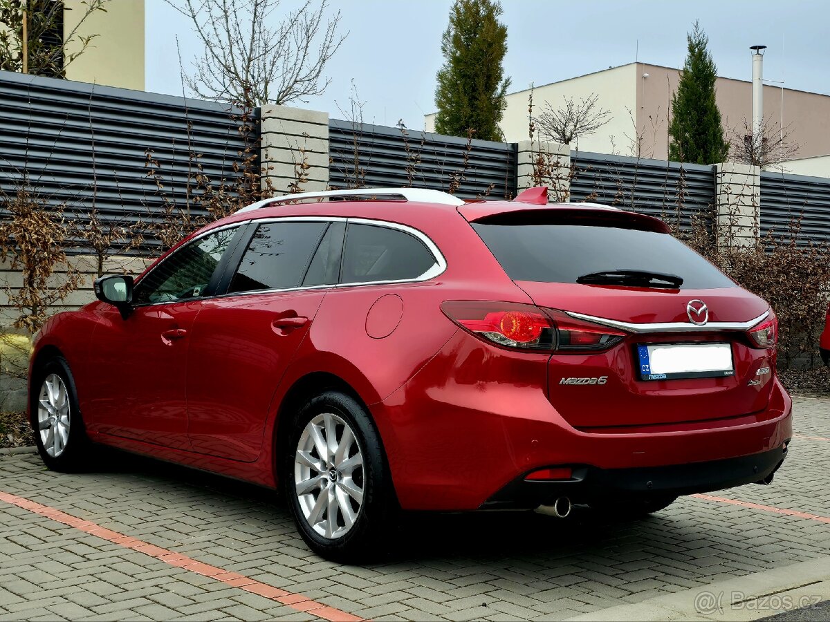 Mazda 6 Wagon 2.0i - 6