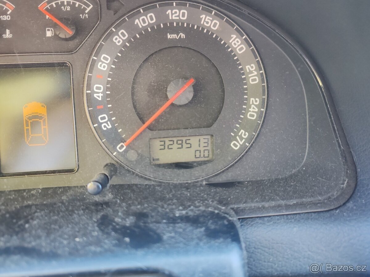 Prodám škoda superb 1.9 tdi 96kw na opravu nebo ND - 6