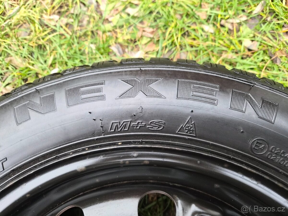 Kompletní zimní ocelová kola ŠKODA - 185/60 R15 - 5x100 - 6