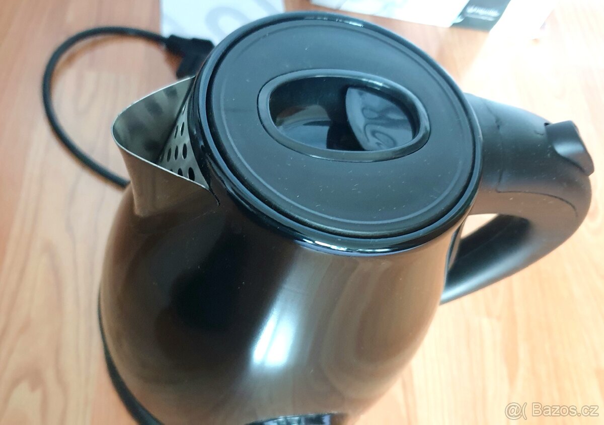 Rychlovarná konvice Impolio 57010 - 6