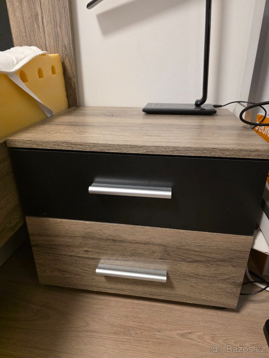 Manželská postel 180x200 - 6