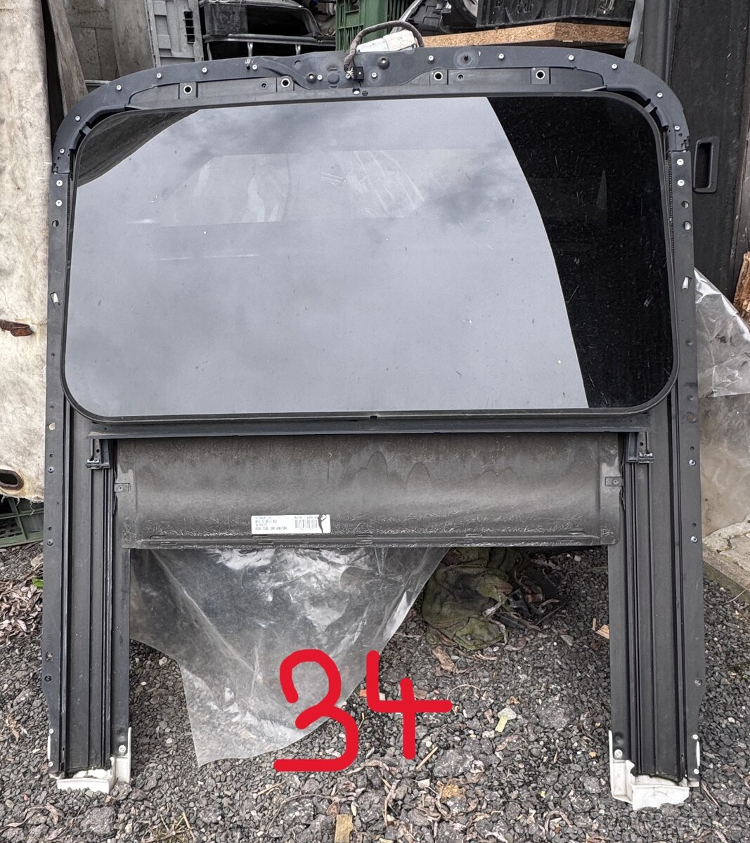 Náhradní díly - 6