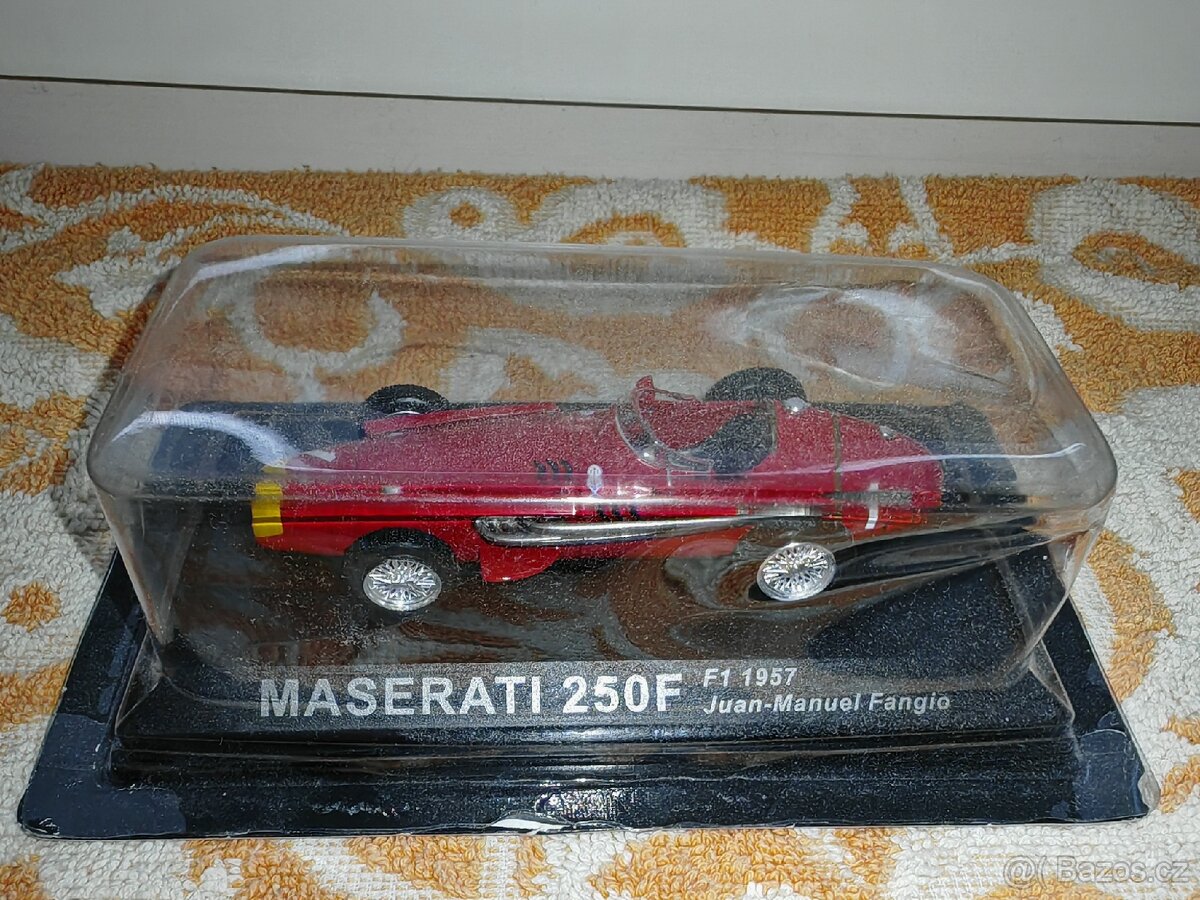 Prodám nerozbalené modely aut 1/43 - 6