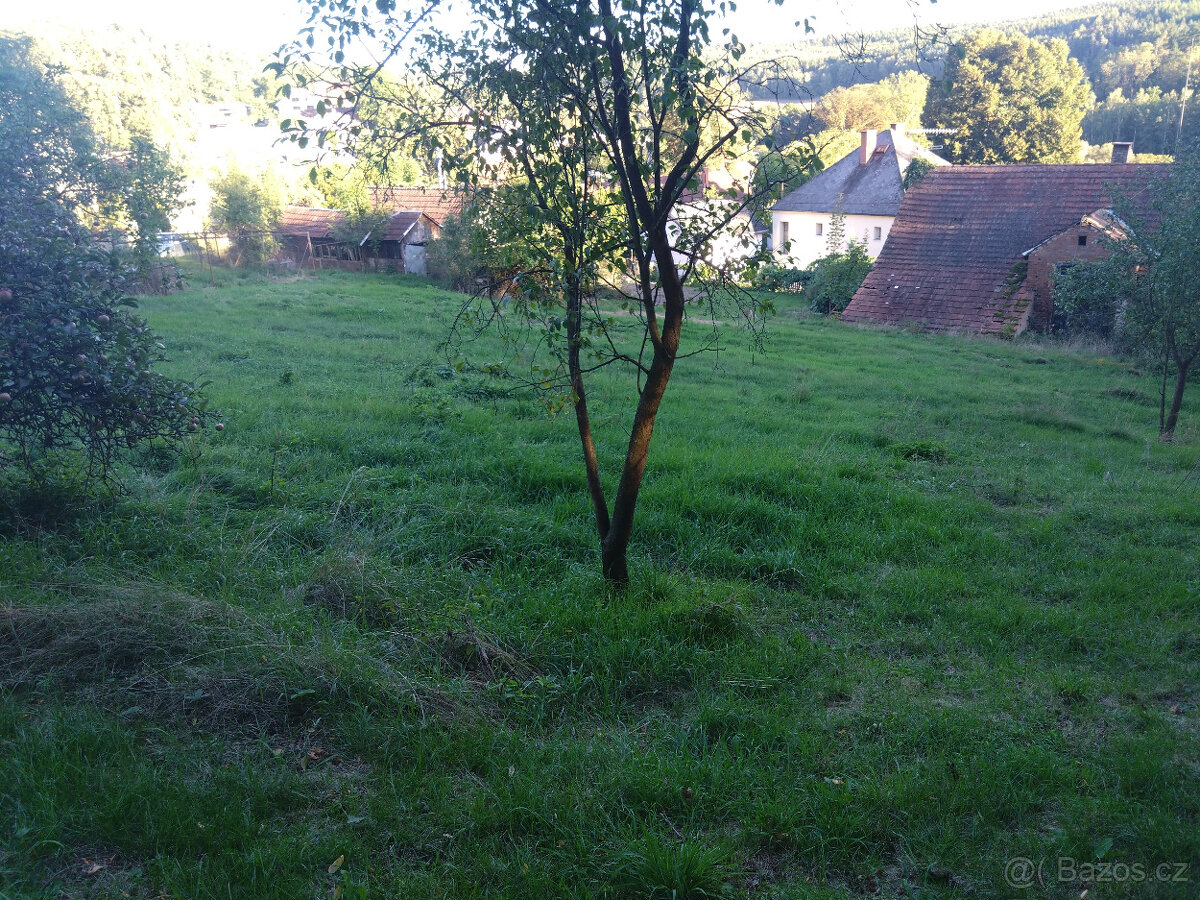 Prodej domu a stavebního pozemku - 6