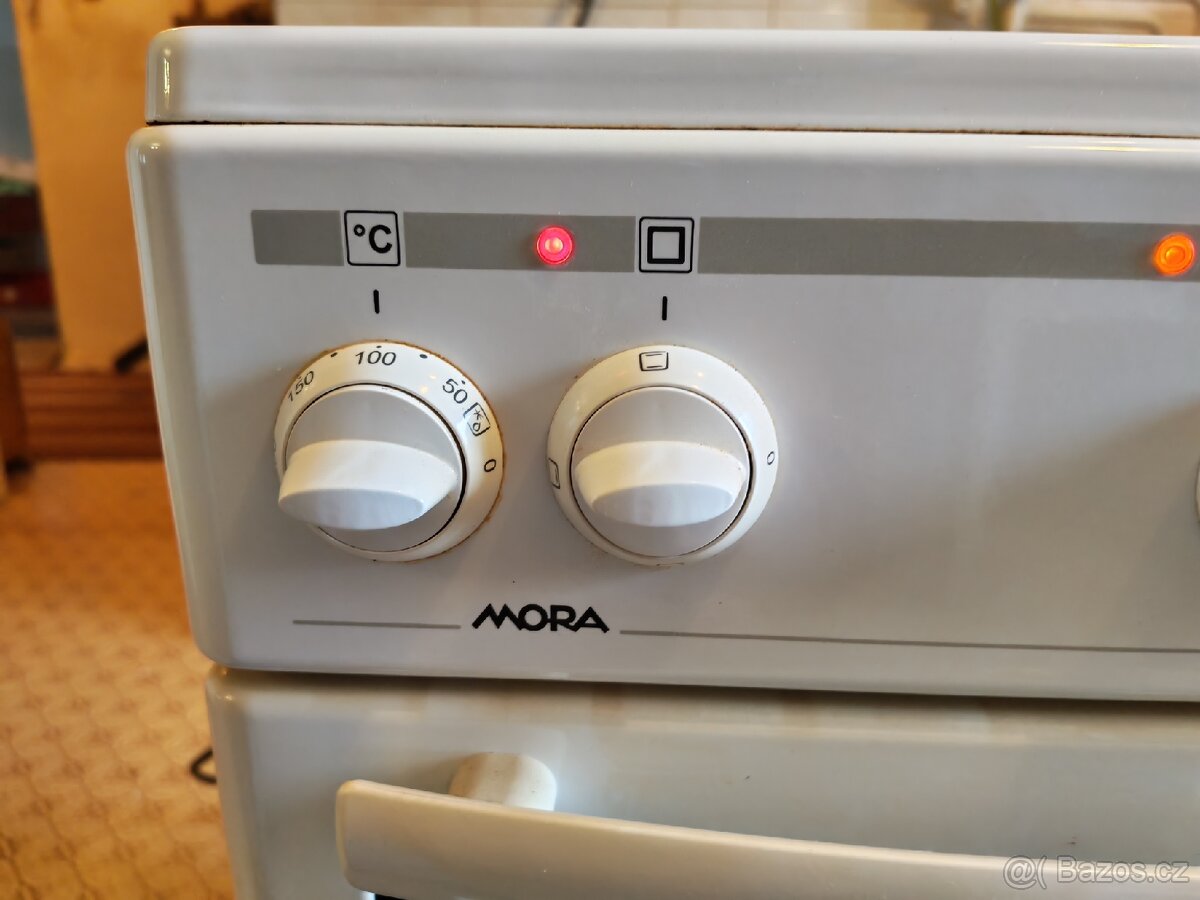 Elektronicky sporák Mora - 6