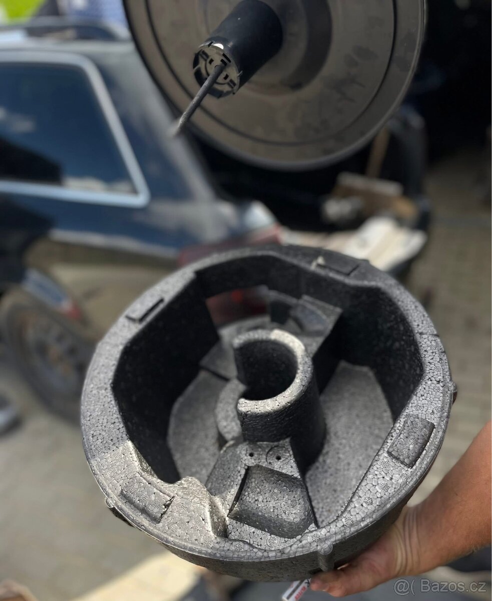 Díly na Audi A6 C5 - 6