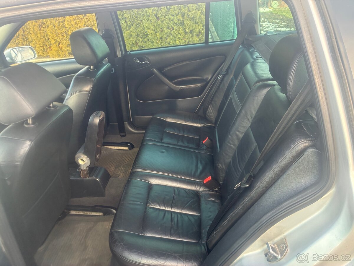 Prodám Škoda Octavia 1.9 TDI 81kw r.v.2004 - 6