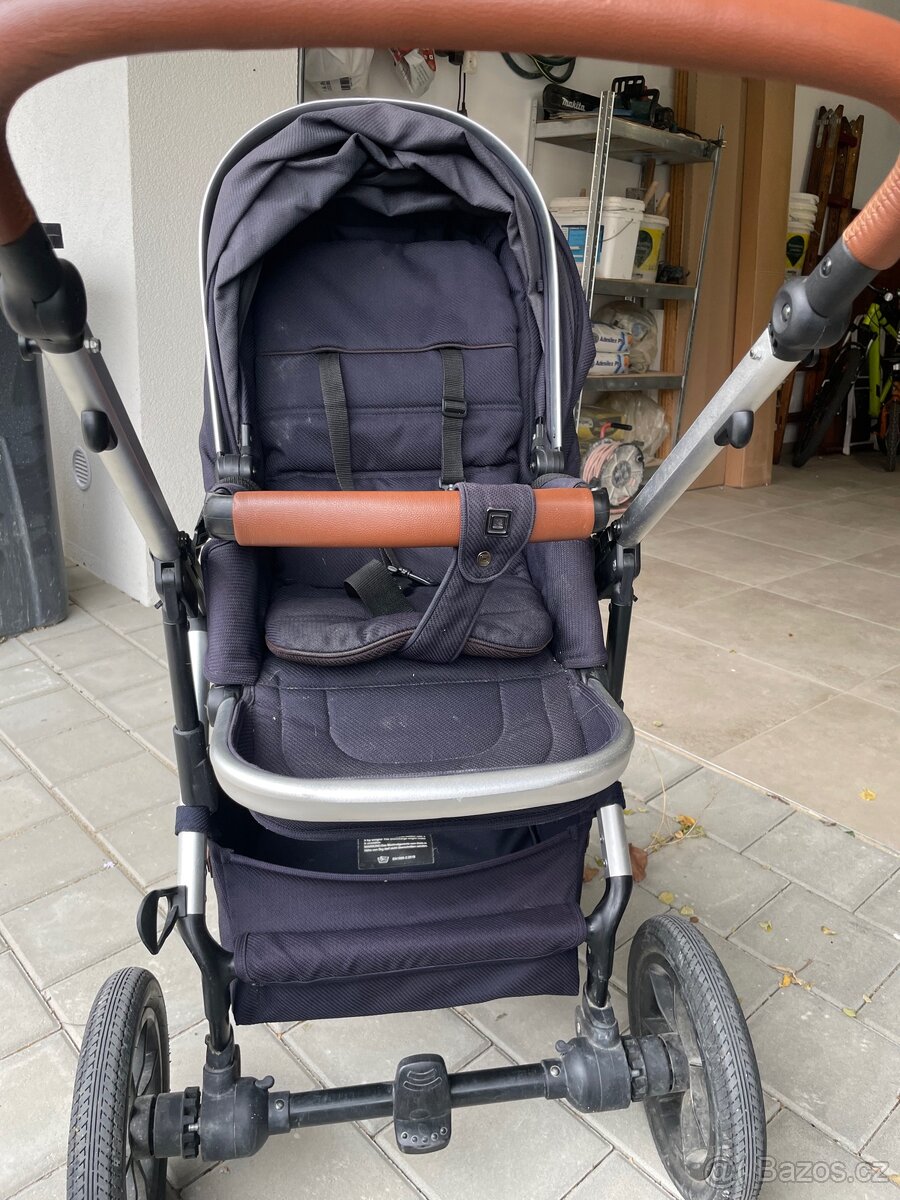 Kombinovaný dětský kočárek MOON - 6